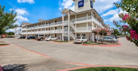 Image of Intown Suites Extended Stay Plano TX