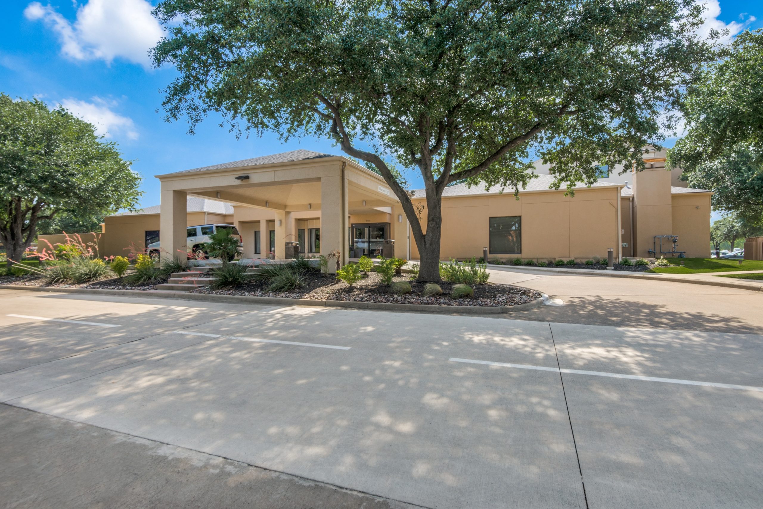 Courtyard Dallas Plano Parkway at Preston Road