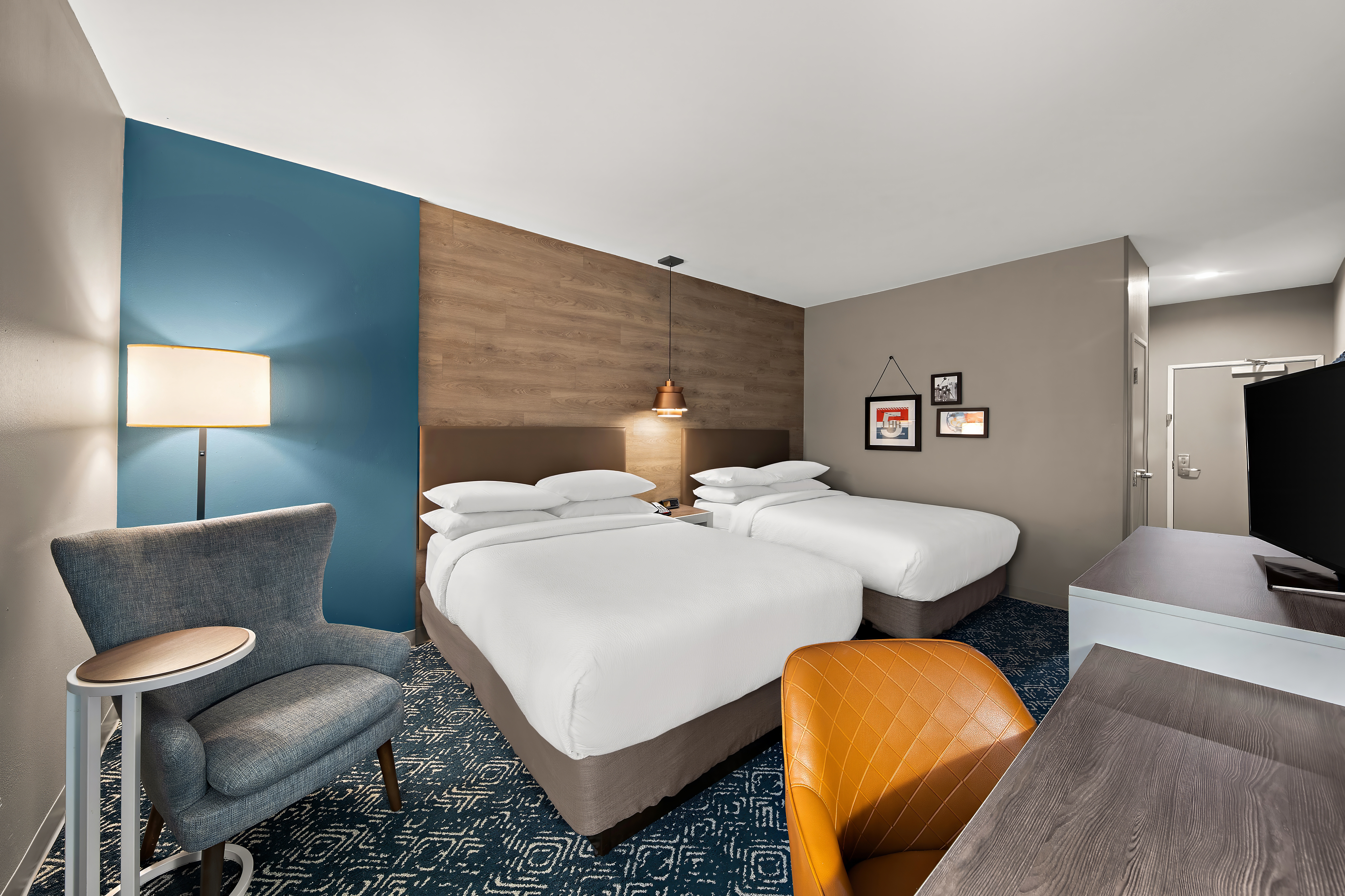 Four Points by Sheraton Plano double guest room