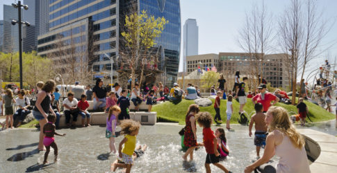 Image of Klyde Warren Park