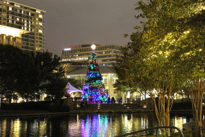 Shops at Legacy Christmas tree