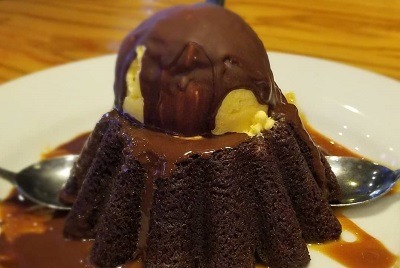 Chili's molton chocolate cake