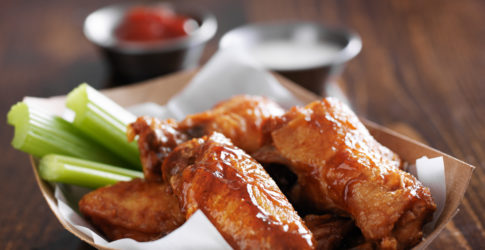 Image of Pluckers Wing Bar