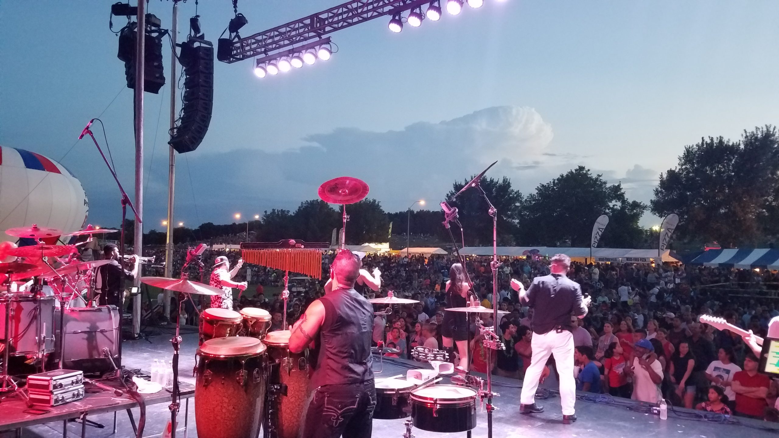 Live band at Plano Balloon Festival