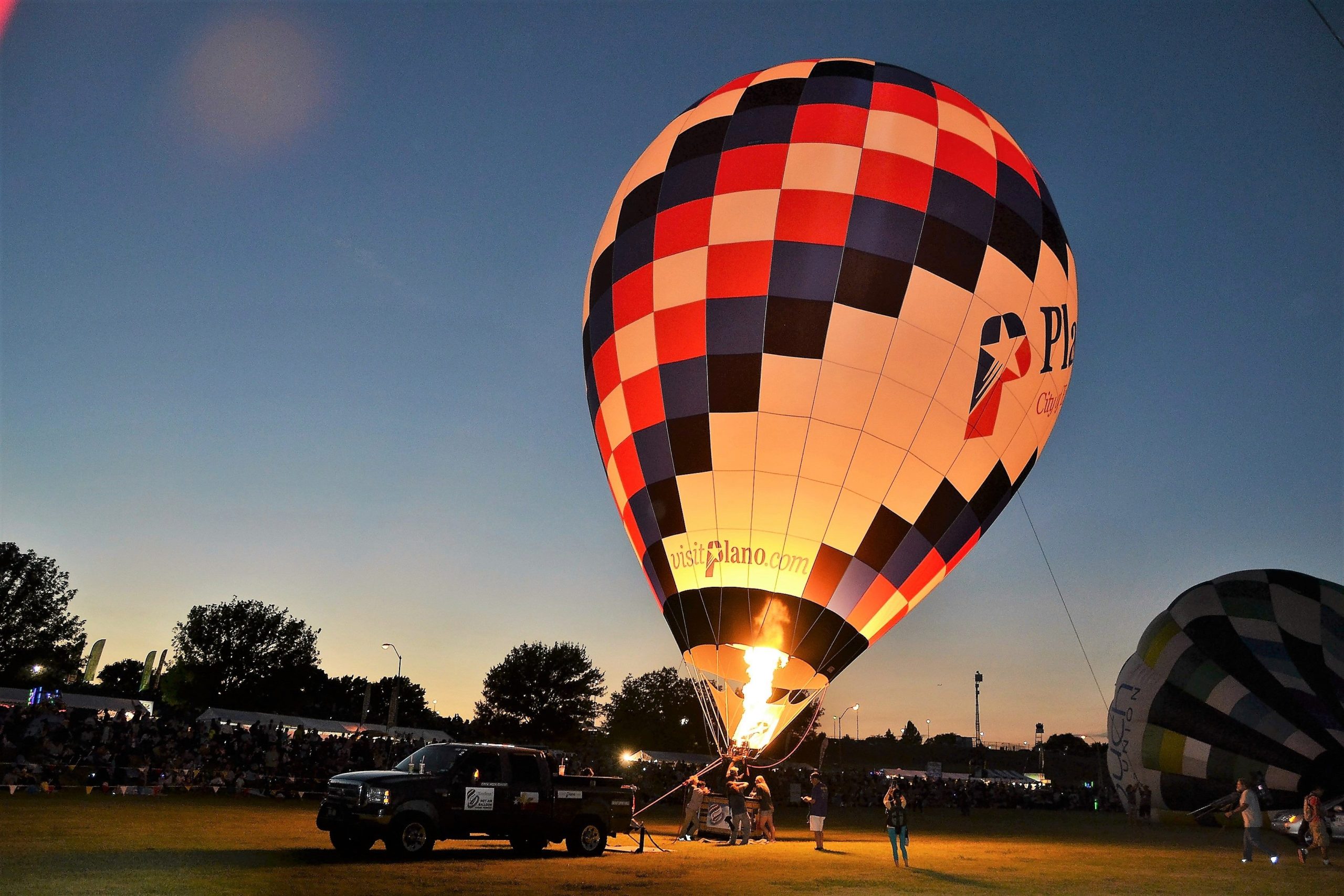 Plano balloon