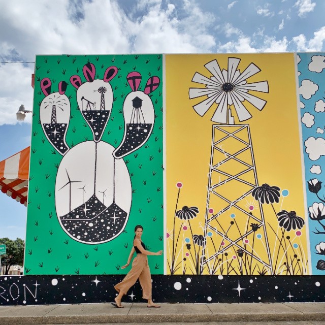 Downtown Plano mural & CRAFT blogger