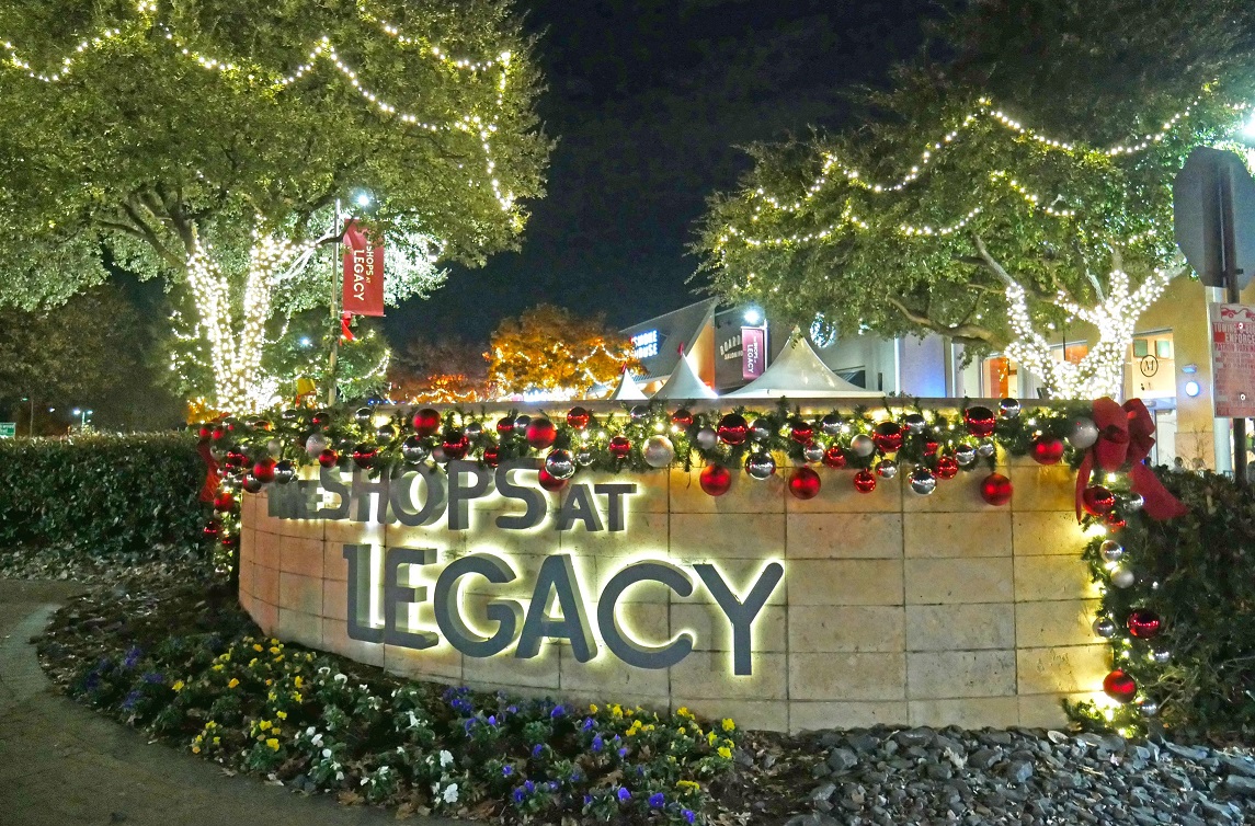 Lights at Legacy Shops sign