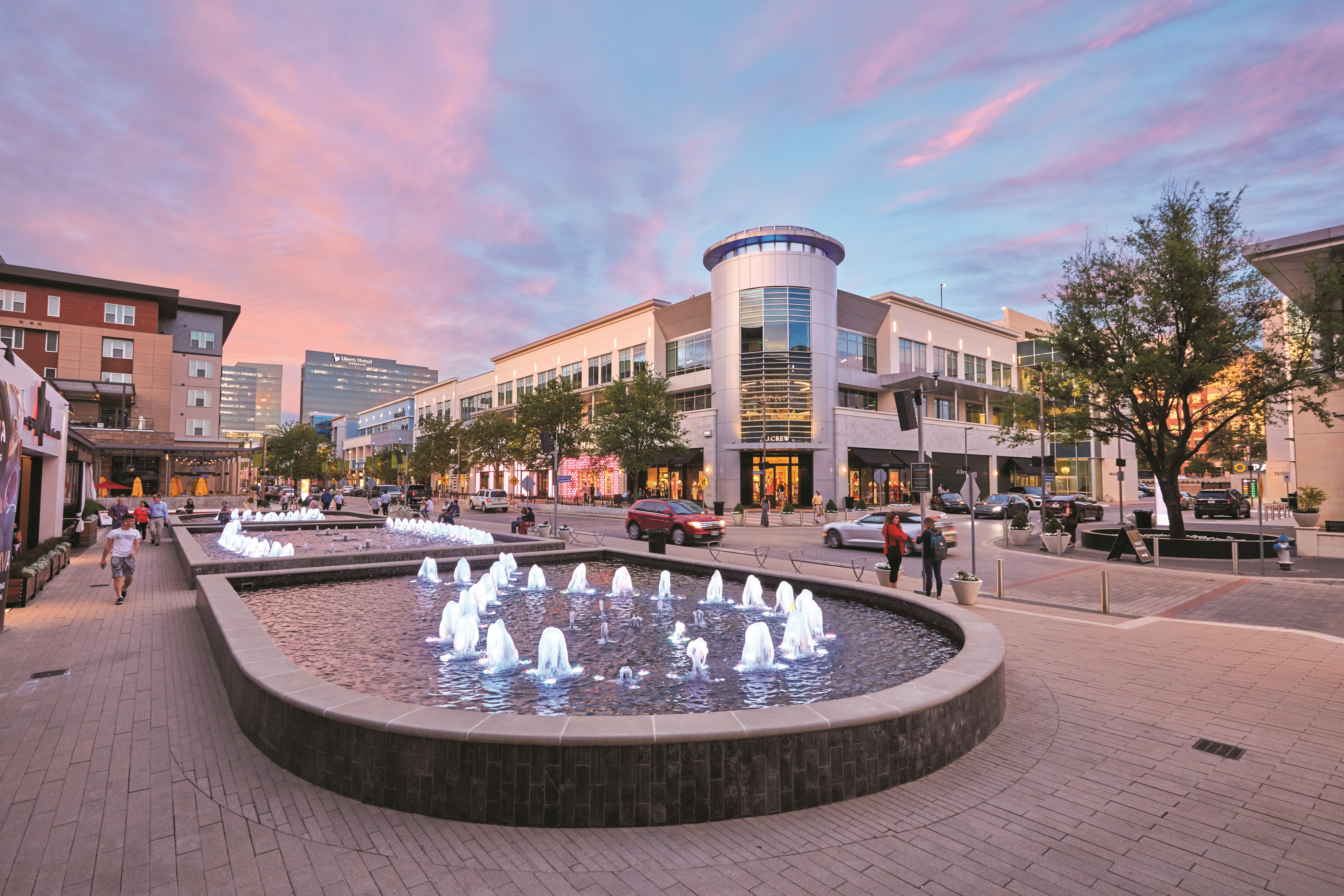 20 Top Things to Do in Plano - Legacy West Fountain