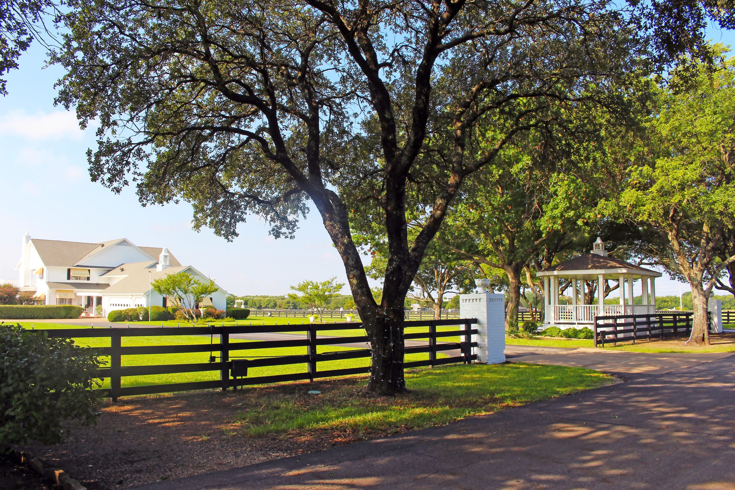 Southfork Ranch gazebo and house