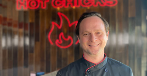 Favorite Plano Temptations: Hot Chicks Chicken Image of Favorite Plano Temptations: Hot Chicks Chicken