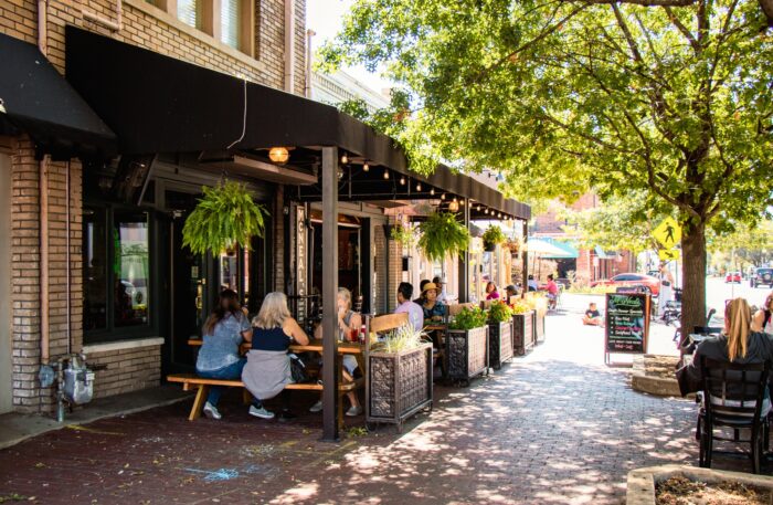 McNeal's Tavern + Eatery