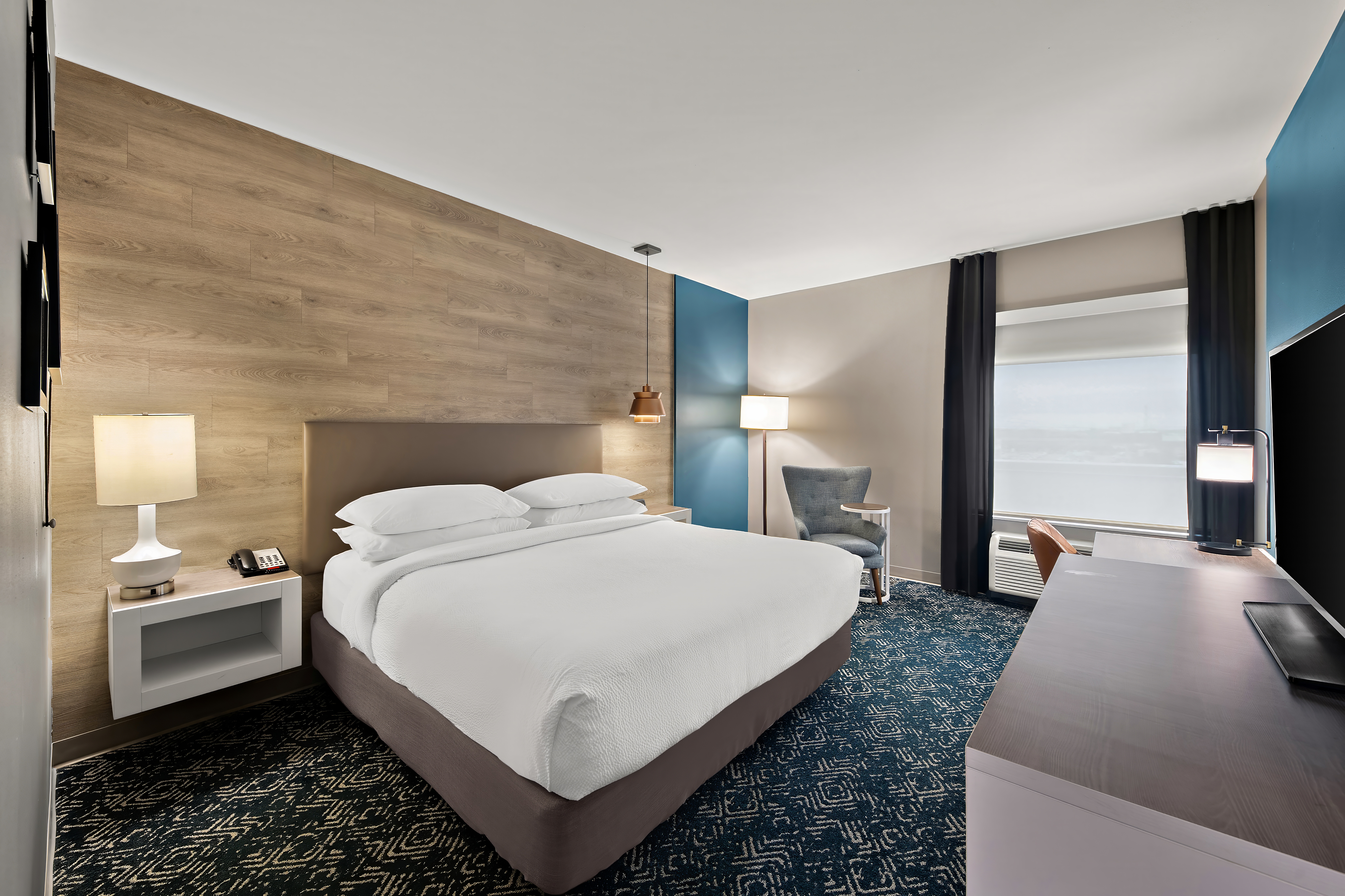 Four Points Hotel Plano king room