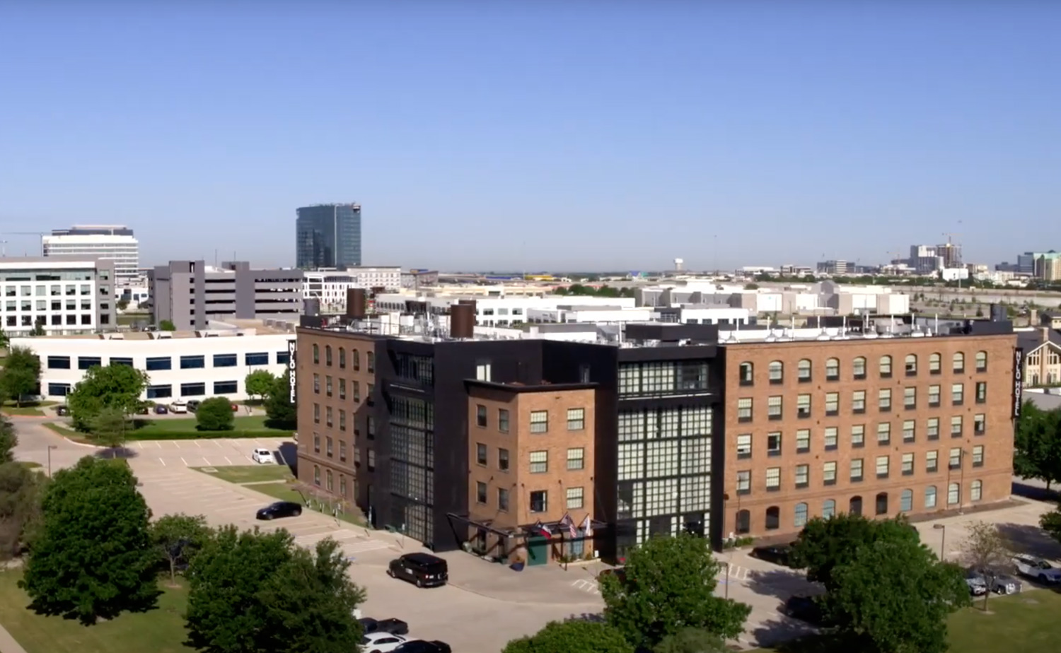 Nylo Exterior Image