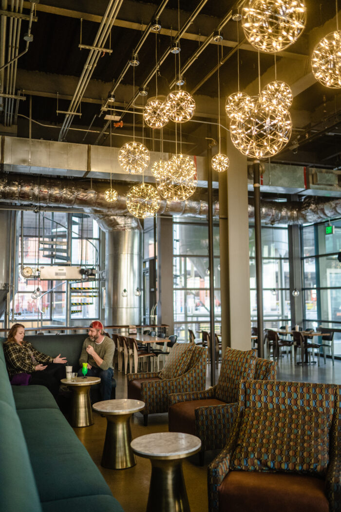 Tonic Cocktail lounge 